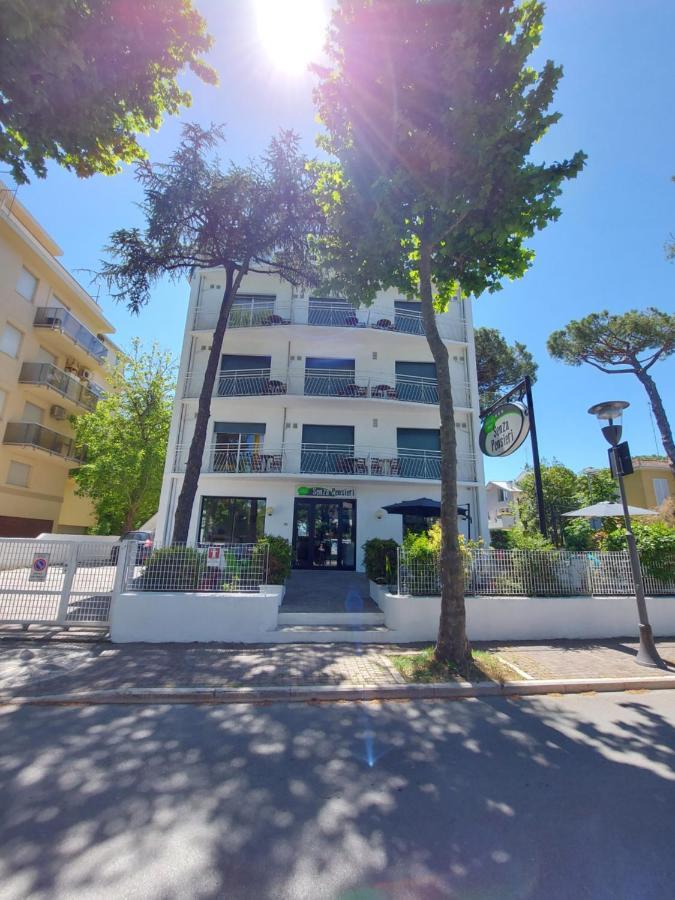 Hotel Senza Pensieri Riccione Ngoại thất bức ảnh